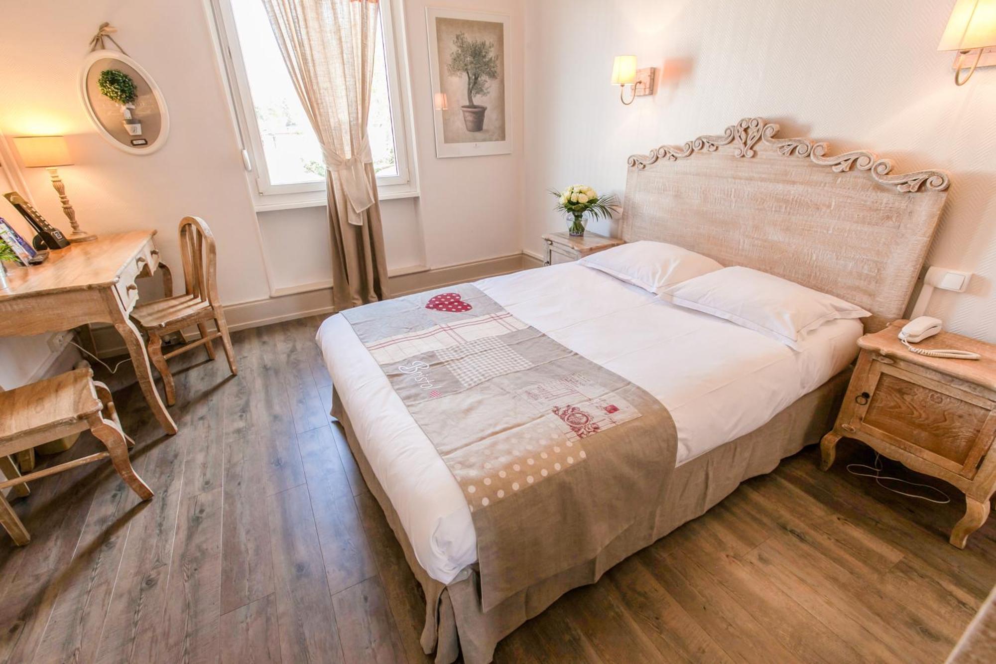 Brit Hotel Bristol Montbeliard Centre エクステリア 写真