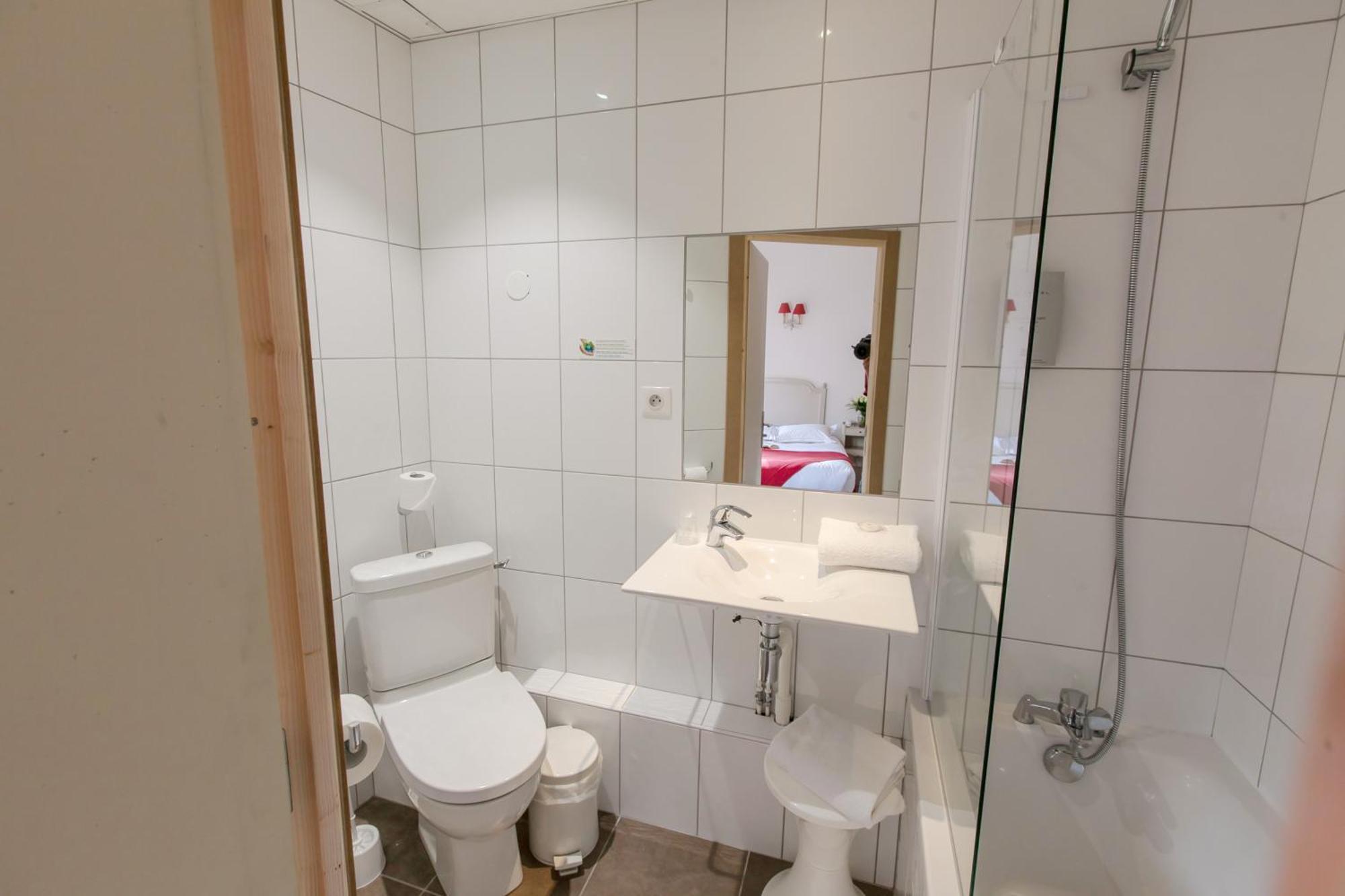 Brit Hotel Bristol Montbeliard Centre エクステリア 写真