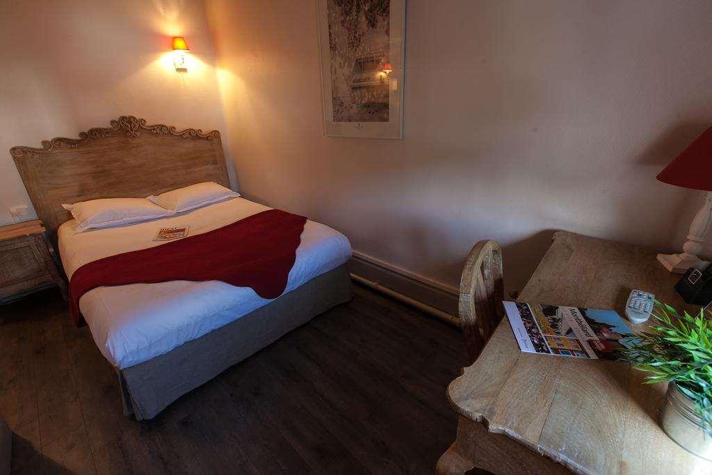 Brit Hotel Bristol Montbeliard Centre 部屋 写真